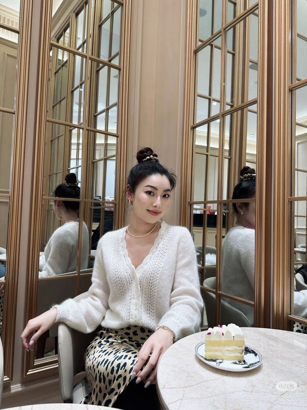 Sezane Women's Hollow Crochet Lace V-neck Wool Knitted Cardigan